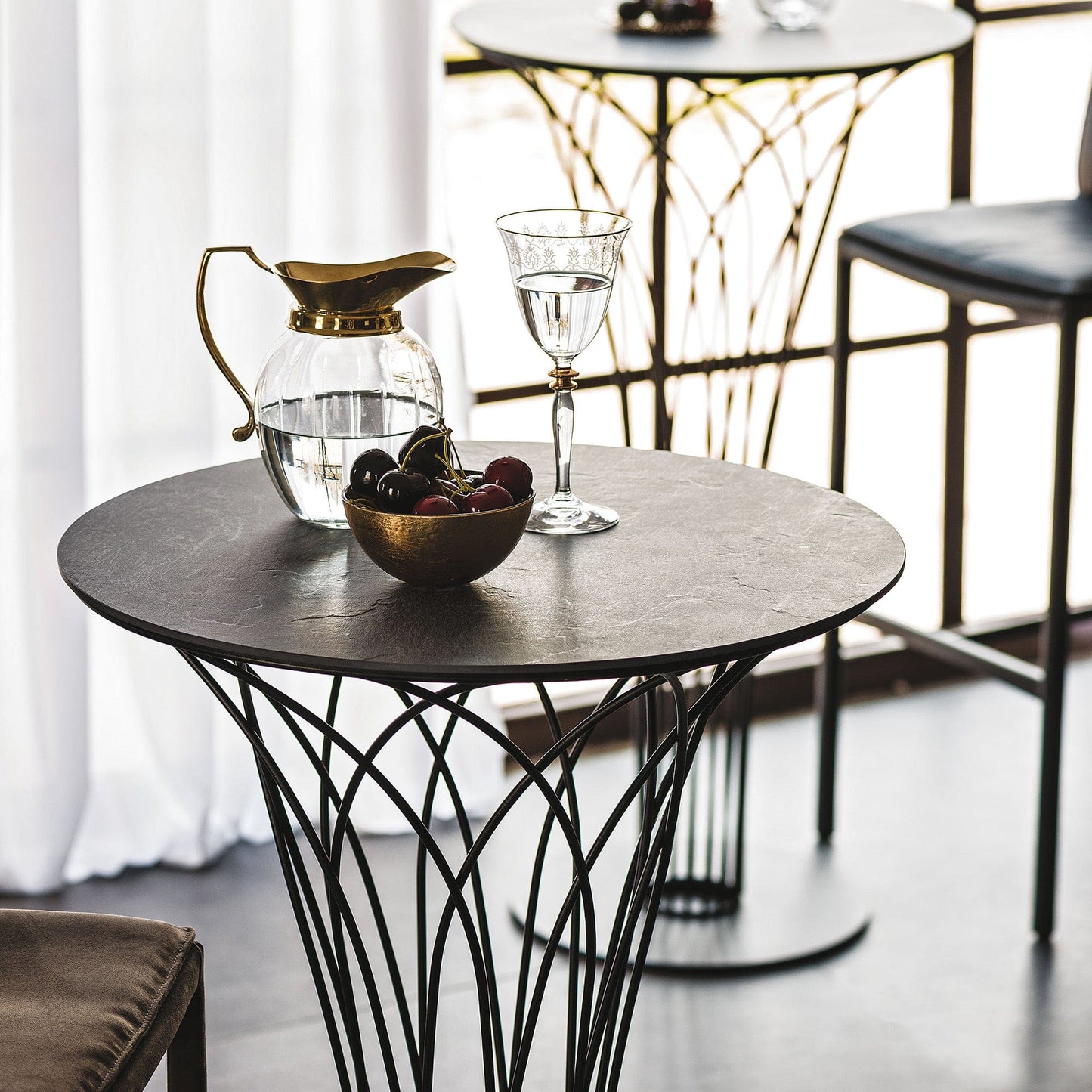 Cattelan Italia Nido - Round Bar Table In Keramik