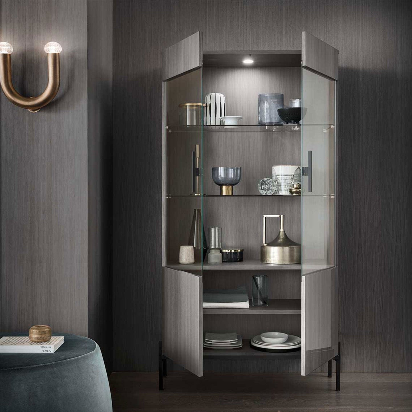 Savona - Display Cabinet, High Gloss