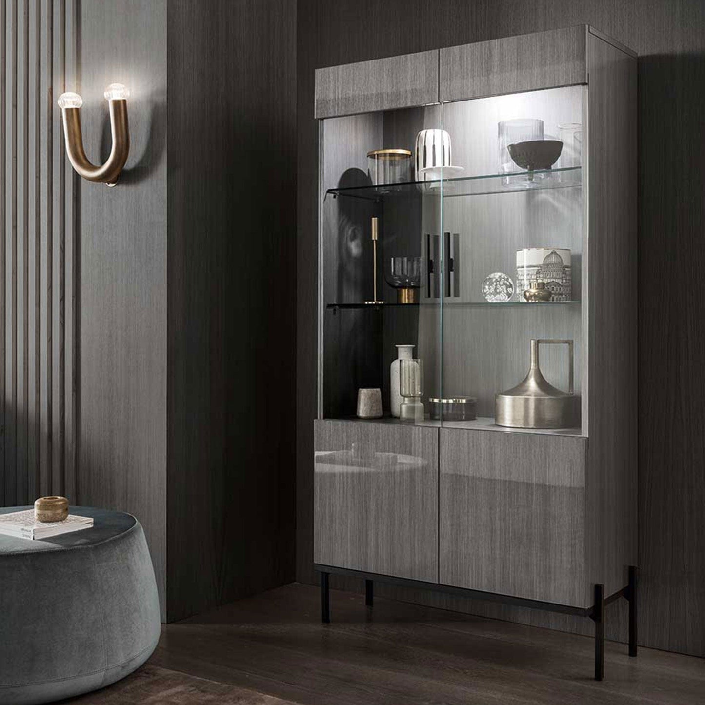 Savona - Display Cabinet, High Gloss