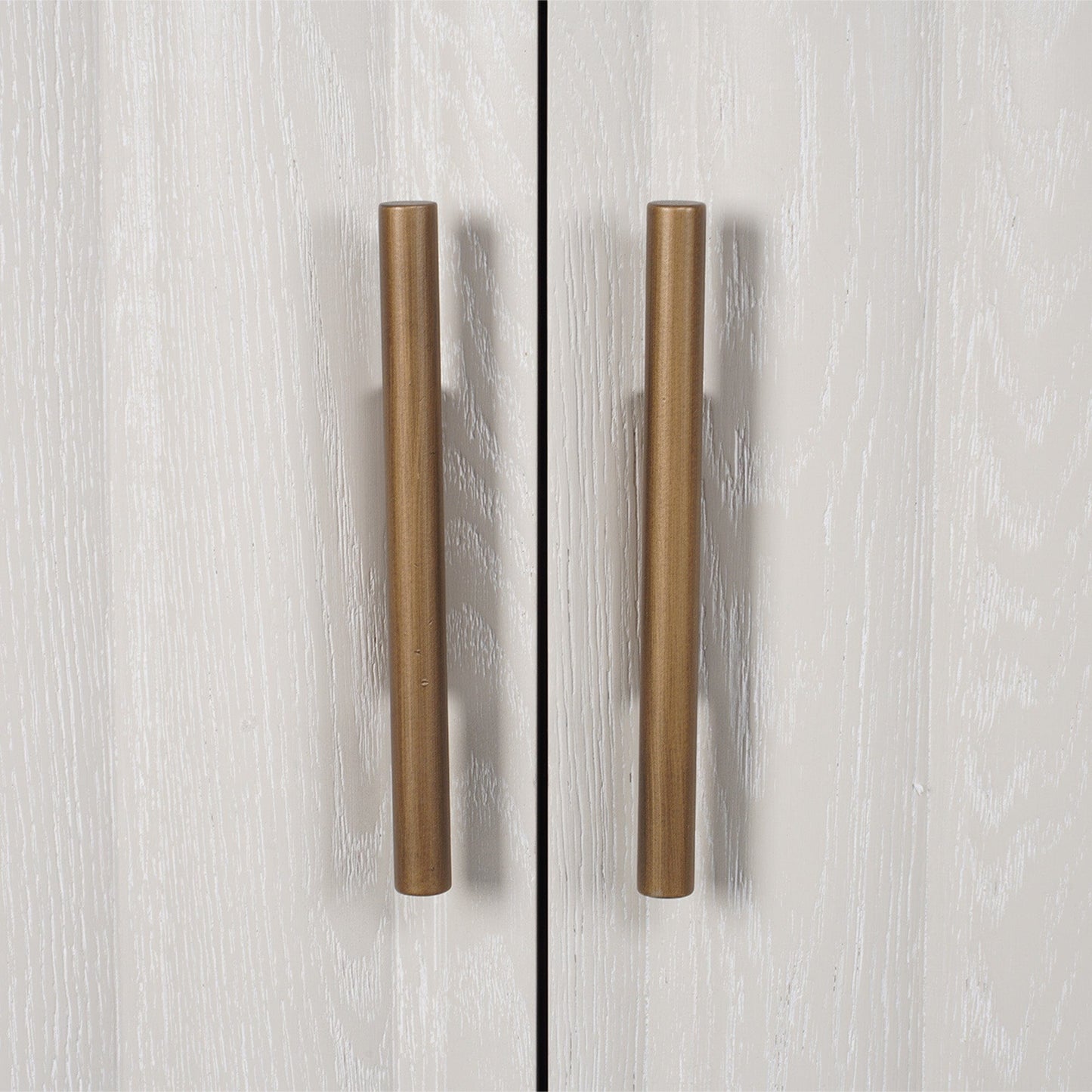 Harmony - Sideboard, Painted Ivory