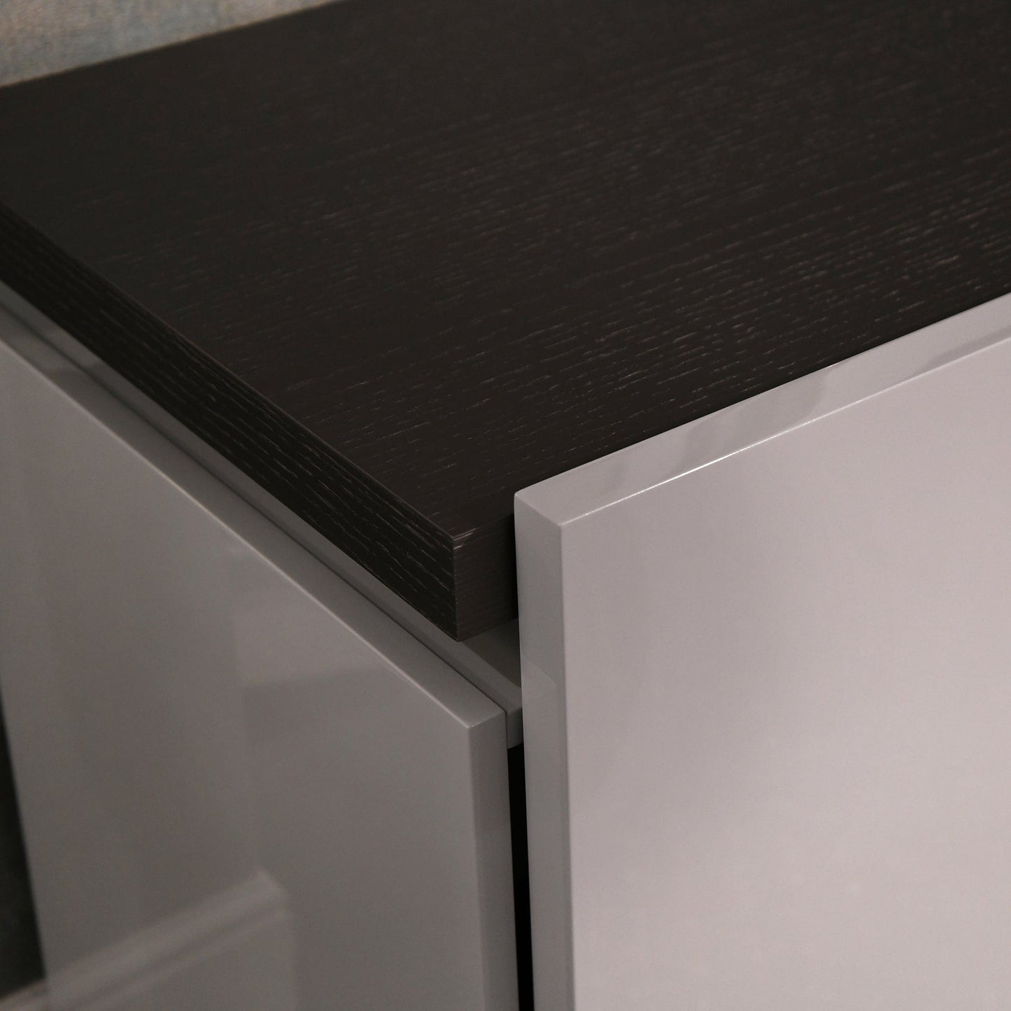 Guarda - Sideboard, Oak Gloss Lacquer