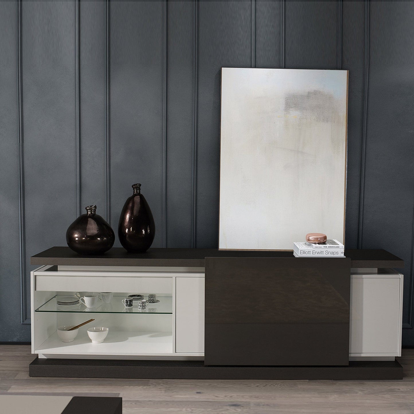 Guarda - Sideboard, Oak Gloss Lacquer